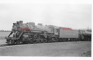 4CC863 RP CHESAPEAKE & OHIO RAILROAD 2-8-2 LOCO #1064 - Picture 1 of 1