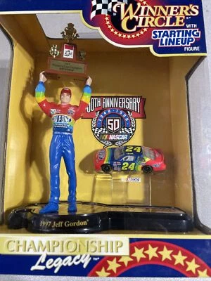Figura Jeff Gordon Starting Lineup Campeón de la Copa del Ganador 1997 Foto 1 de 2