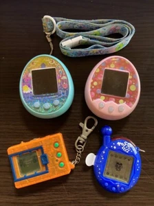 Bandai Tamagotchi Melody Mix Pink Fantasy Meets Blue Yozora Digimon Set Tested - Picture 1 of 19