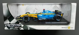 FERNANDO ALONSO 2006 1/18 RENAULT R26 RACE VERSION GRAND PRIX LEGENDS BOX NEW - Picture 1 of 15
