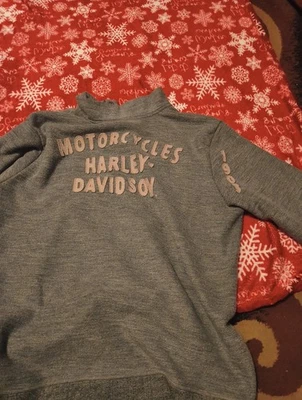 Harley Davidson Museum Crewneck Sweatshirt Sweater Mens 2XL XXL Gray Fleece - Image 1 of 2
