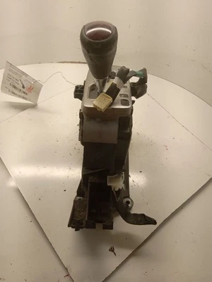 Б/у рычаг переключения передач АКПП в сборе подходит для: 2006 Lexus ES330 класса A - Изображение 1 из 4