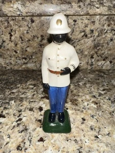 English Royale NASSAU Police Statue Ceramic Vintage EUC - Picture 1 of 5