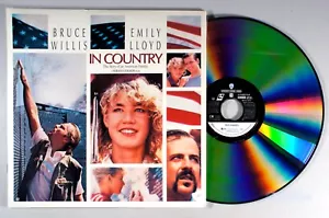 In Country (LaserDisc 1989) • Bruce Willis, Emily Lloyd, Video, Movie, Film - Foto 1 di 2