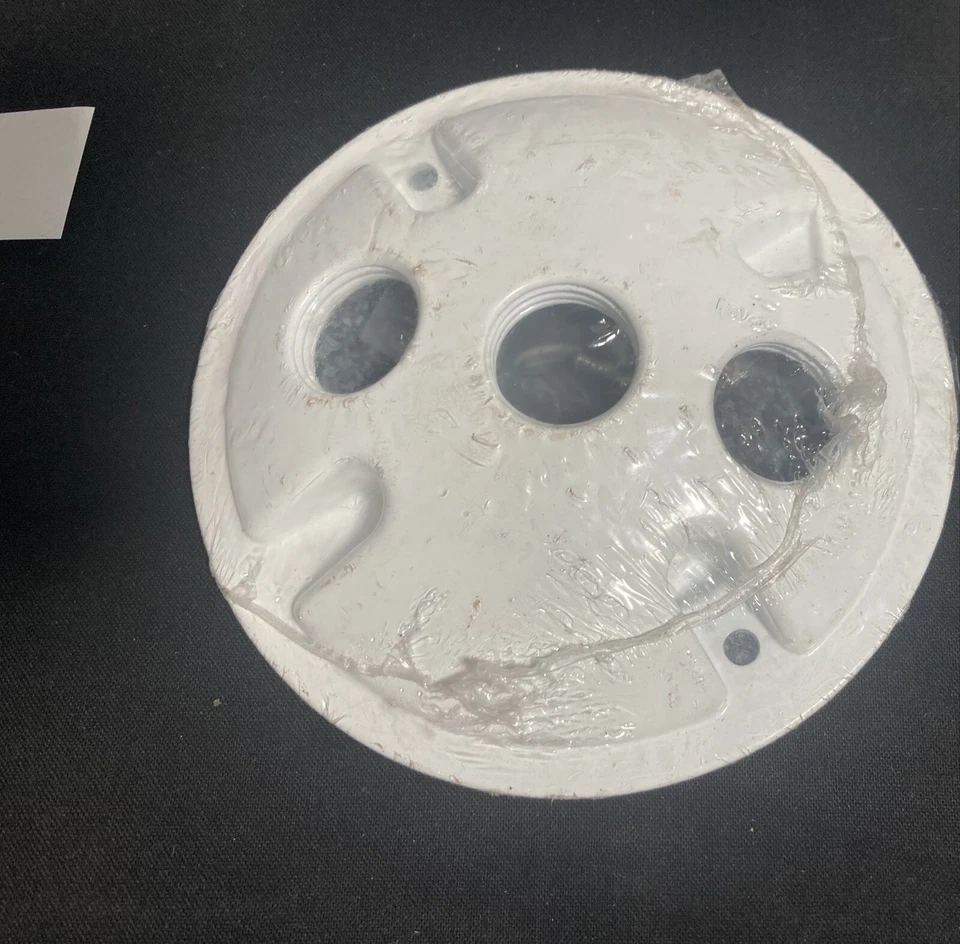 Mulberry Three 1/2 Ips Holes Lamp holder Cover White 30377W See Notes - Image 1 of 4