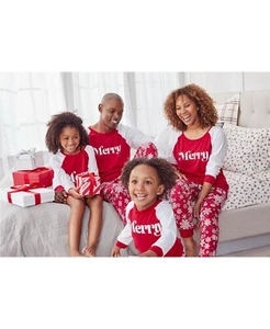 NWT Family PJs Matching Merry Snow Flakes 2pcs Pajamas Set Men Kids Various Size - Picture 1 of 14
