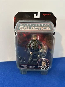 Figura de acción Battlestar Galactica Brendan Costanza "Hot Dog" - NUEVA - Imagen 1 de 11