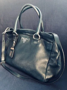 Genuine Prada Vitello Daino shoulder bag - Picture 1 of 7