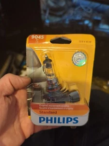 Phillips Standard 9045 B1 fog lamp new in package - Picture 1 of 6