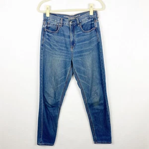 American Eagle Mom Jeans Medium Wash Slouchy Straight Tapered Womens Size 4 - Picture 1 of 8