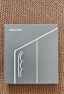 Galaxy Z Fold 7 NEUF 256 Go 12 Go RAM - **LIRE** - Photo 1 sur 3