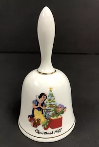 Disney Schneewittchens Überraschung Porzellan Weihnachtsglocke 1987 Sammlung 6 Zoll - Bild 1 von 7