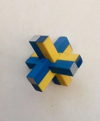 Raro gioco puzzle rompicapo vintage nei colori blu e giallo, URSS 1985 - Immagine 1 di 4