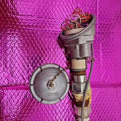 Foxboro PR-13UBS-006 2B9744 Temp Sensor Head - Image 1 of 4