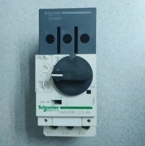 SCHNEIDER ELECTRIC GV2-P08 STARTER w/ GV2GH7 COMPLETE NEW!! QUANTITY!! WOW!! - Picture 1 of 2