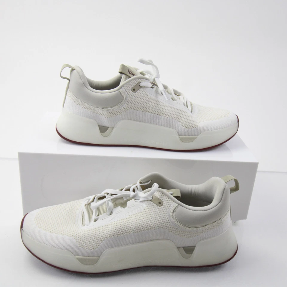 while on earth Cross Training Shoes Men's White New without Box - Image 1 of 1