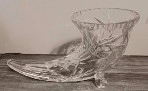 Exquisite Vintage Crystal Cornucopia With Cut & Etched Crystal Centerpiece EUC - Picture 1 of 11