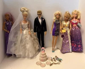 Barbie and Ken Fashion Doll Bundle Wedding Outfits,Shoes,’97 Cake Set+ 4 Guests - Picture 1 of 24