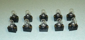 10 NEW PACHISLO SLOT MACHINE #400 24V LIGHT BULBS / BASES - READ DESCRIPTION - Picture 1 of 7