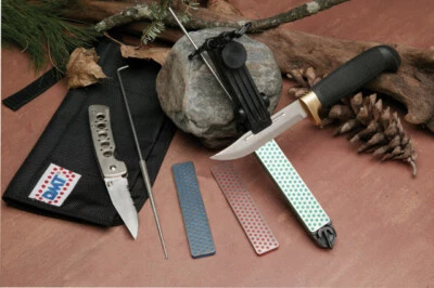 DMT The Aligner Deluxe Kit Includes interchangeable stone holder and knife clamp - Image 1 of 2