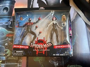 Spider-Man Miles Morales & Spider-Gwen Marvel Legends 2pk Hasbro NEW - Picture 1 of 10