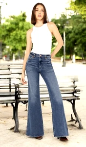 Wrangler Wanderer Indigood High Rise Jeans 35 x 30 Modern Flare Plus Women NWT - Picture 1 of 13