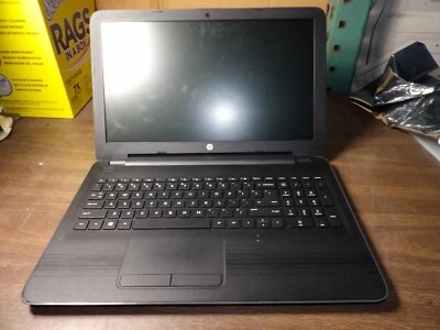 PORTATIL HP 250 G5 INTEL CORE I3-5005U 4GB RAM 256SSD **CONTRASEÑA 1234 Foto 1 de 4