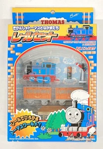 TOMY Plarail YUJIN Thomas Rail Set scatola mai aperta raro vintage Japan Limited DDP - Foto 1 di 5