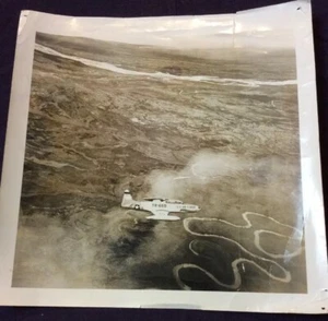 Gebrauchter Vintage Foto T33A Trainer für P80 F80 10 x 10 Zoll A46 - Bild 1 von 2