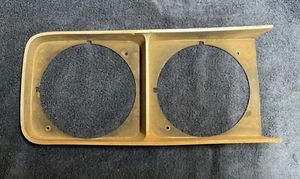 69 Oldsmobile Cutlass S 442 Front Passenger Side Headlight Trim Bezel 402078 - Picture 1 of 4