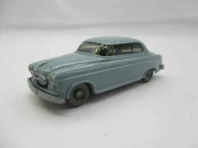 Wiking: Borgward Isabella, Saure HB 422/1B (SCHUB500)* - Immagine 1 di 4