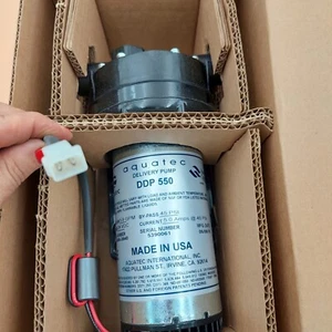Aquatec DDP 550 55-HP-5066-3840 delivery Pump 24 VDC 3.8 GPM 45 PSI - Picture 1 of 5