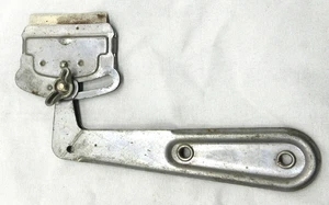 Red Devil Folding Scraper Tool #3213 NJ USA Metal Locking Wingnut Vintage #572 - Picture 1 of 8