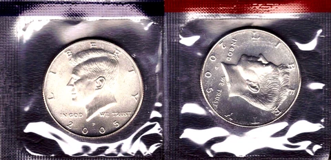 2005 P&D UNCIRCULATED KENNEDY HALF DOLLARS IN MINT CELLO (2 COINS) Cover