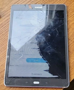 Samsung Galaxy Tab A SM-T550 9.7" Android Tablet Spares And Repairs - Picture 1 of 3