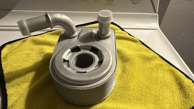 Enfriador de aceite/carcasa de filtro Ford Fiesta 15 con junta Foto 1 de 3