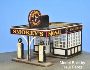N Scale Smokey's Signal Gas Station Kit (1102) - Picture 1 of 8