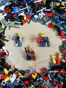 LEGO -  City Minifigure Accessories X100 PC'S pack! Great Mix! Mini figure - Picture 1 of 9