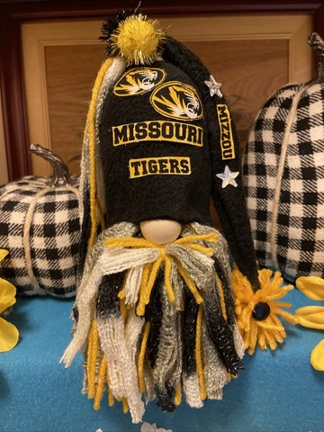 University Of Missouri Mizzou Tigers Gnome Cover