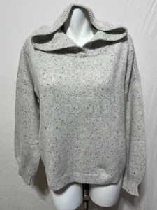 NWT Rachel Zoe Medium Hooded Sweater 100% Cashmere Top Light Gray Speckled - Picture 1 of 7