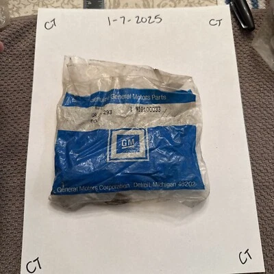 GM OEM NOS 11518992 Engine Cylinder Head Bolt 2005-2006 Pontiac G6 - Image 1 of 2