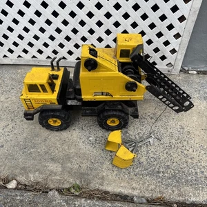 Vintage 1980s Tonka Turbo Diesel XMB 975 Clam Bucket Crane Truck Metal Toy - Picture 1 of 7