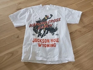 Diamond Cross Ranch Wyoming Western Cowboy Jackson Hole M White Graphic Euc - Picture 1 of 5