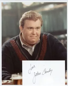 John Candy - signierte Karteikarte + Foto - Bild 1 von 1