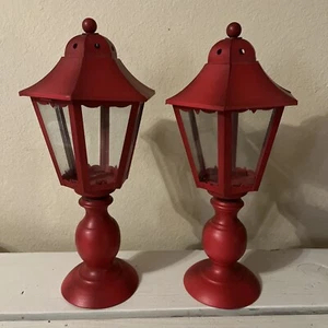 Par de linternas portavelas LED de metal rojo - Imagen 1 de 10