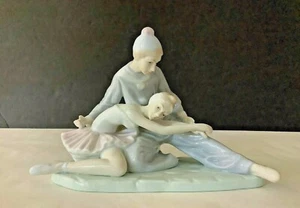 Paul Sebastian Clown Ballerina Dancer "Closing Scene" Meico Porcelain Figurine  - Picture 1 of 6