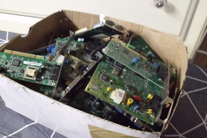 KONVOLUT 31 SCHWER ZU FINDENDE VINTAGE 80ER/90ER COMPUTER SCHALTUNG & SOUNDBOARDS - Bild 1 von 11