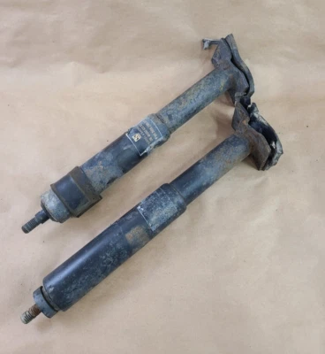 OEM 1974 1975 1986 1987 Porsche 911 Rear Left Right Bumper Bracket Shock - Image 1 of 4