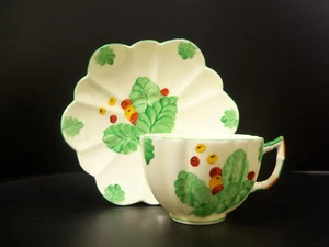 30er Jahre Royal Paragon England Teetasse und Untertasse zart handbemalt - Bild 1 von 12