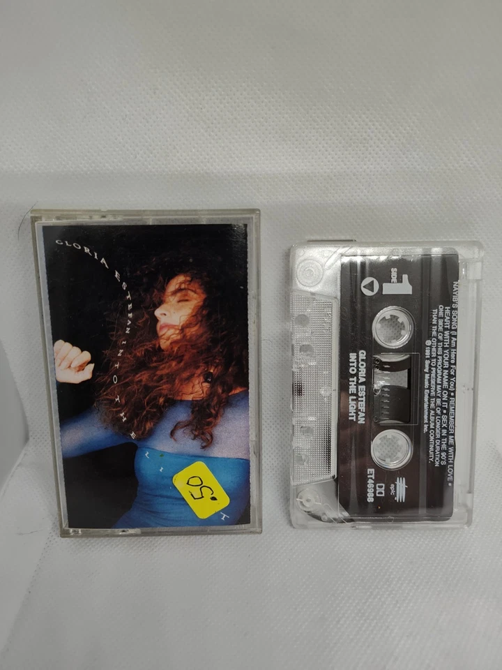 Gloria Estefan Into The Light Cassette Tape TESTED Foto 1 de 1